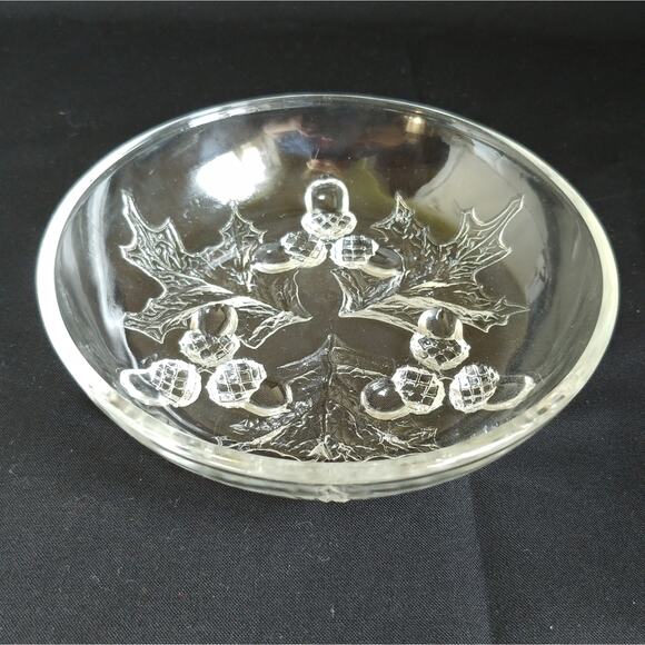 🍁🍂🌰Vintage Federal Glass Acorn Oakleaf Footed Bowl Autumn Fall Decor - Picture 2 of 6